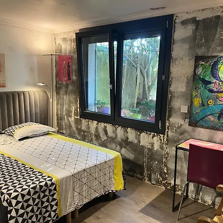 Chambre Pop Provence * Пьерлат
